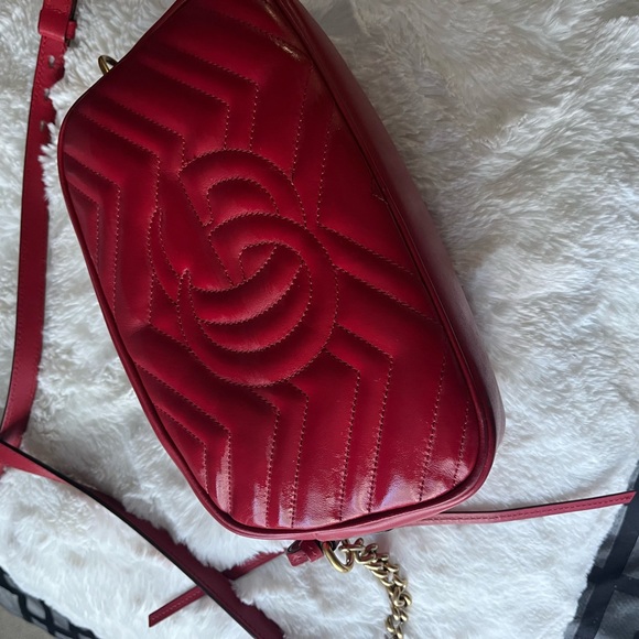 Authentic Gucci Purse - Picture 2 of 5